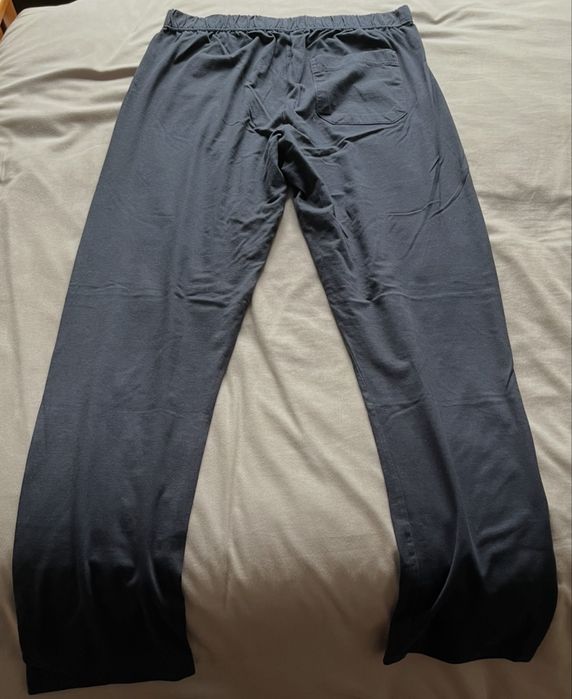 Vendo Pijama Impetus.