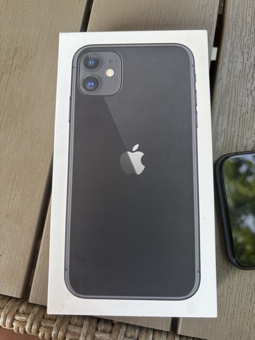 iPhone 11 64GB zablokowany