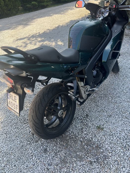 Triumph Sprint 1050 st  2012 ostatnie ulepszone wydanie mały potwierdzony przebieg  gratisy