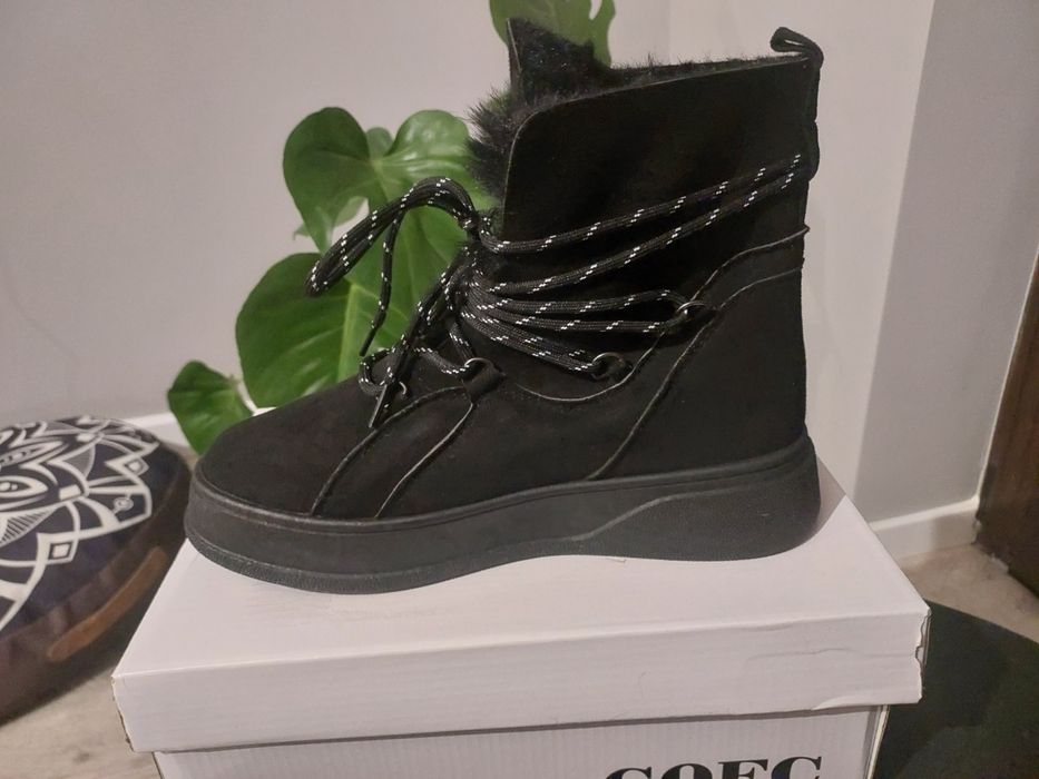 Buty  śniegowce rozmiar 40