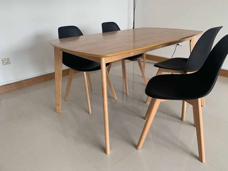 Mesa de Jantar Sklum - Modelo Elba (150x90 cm)