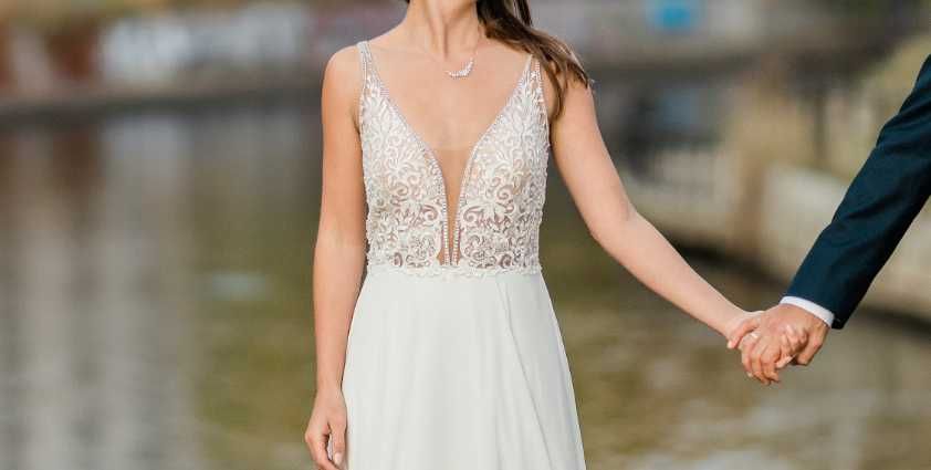 Suknia ślubna Elizabeth Passion E-4044T, rozm. 34 + welon