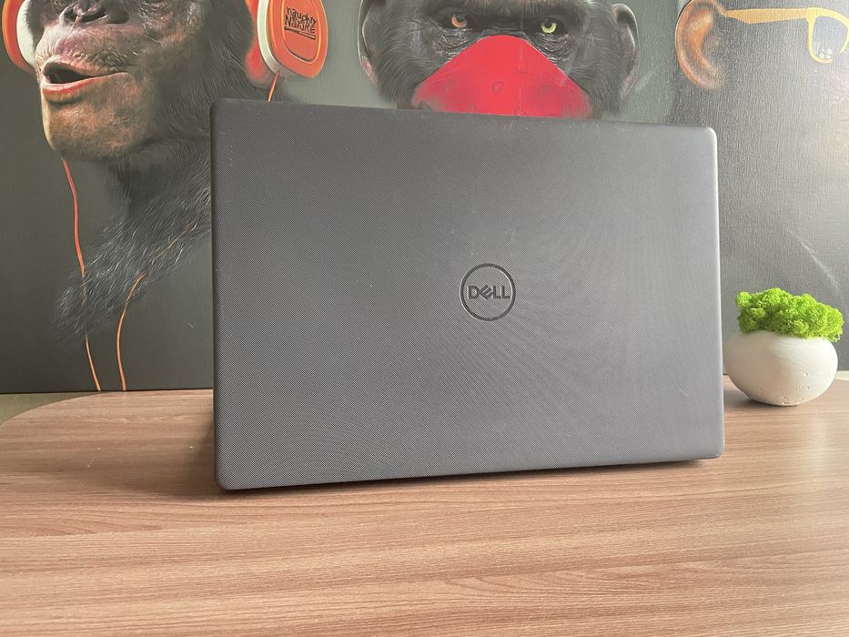 Ноутбук 15.6 Dell i3-1115G4 FullHD IPS 16GB ddr4 256GB  Видео 2 ГБ