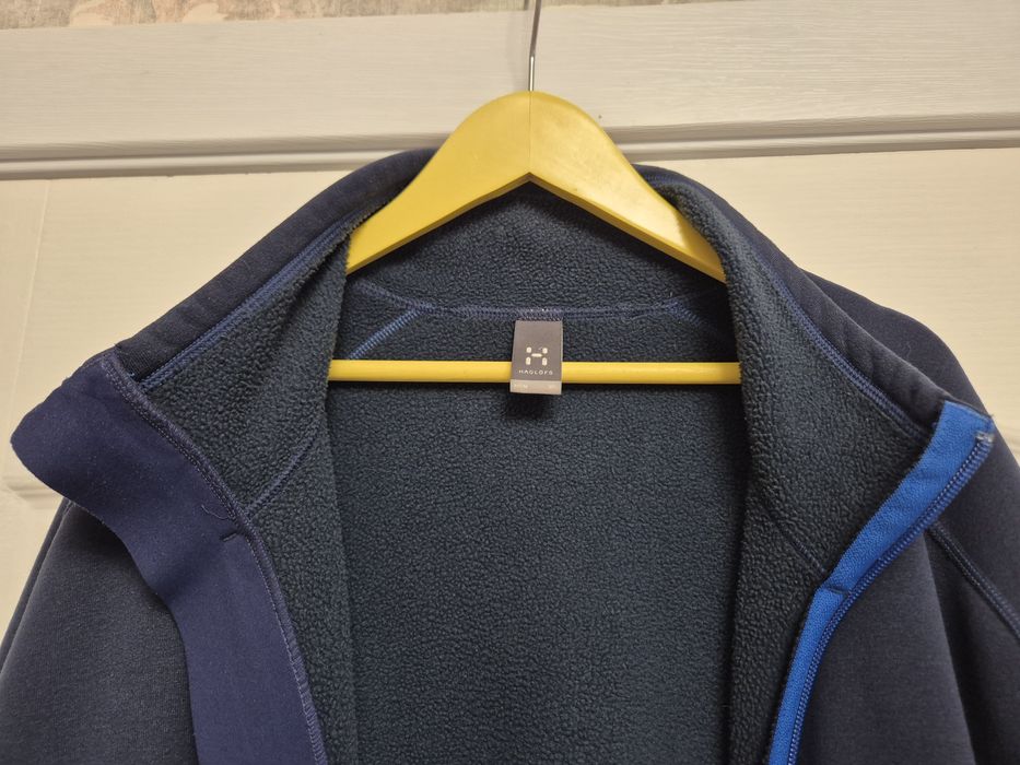 Кофта , софтшел, зип,утеплена  HAGLOFS BUNGY lll polartec p. L-XL ИДЕАЛ.