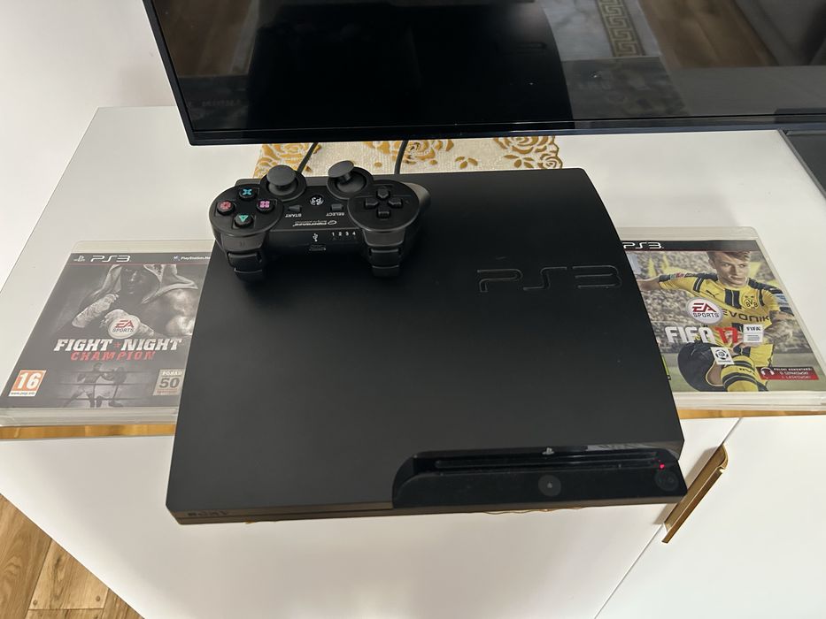 Sprzedam konsolę PlayStation ps3 bardzo dobrym stanie wszystko działa