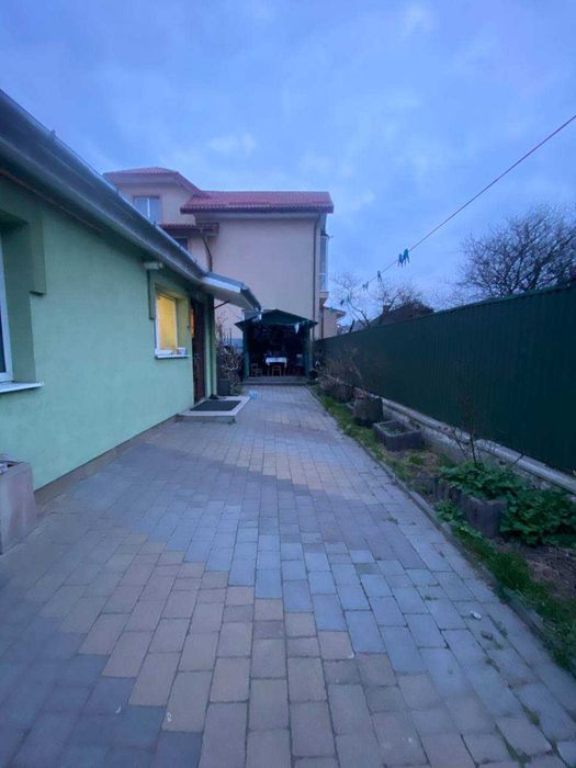 Продам будинок по вулиці Симеренків.