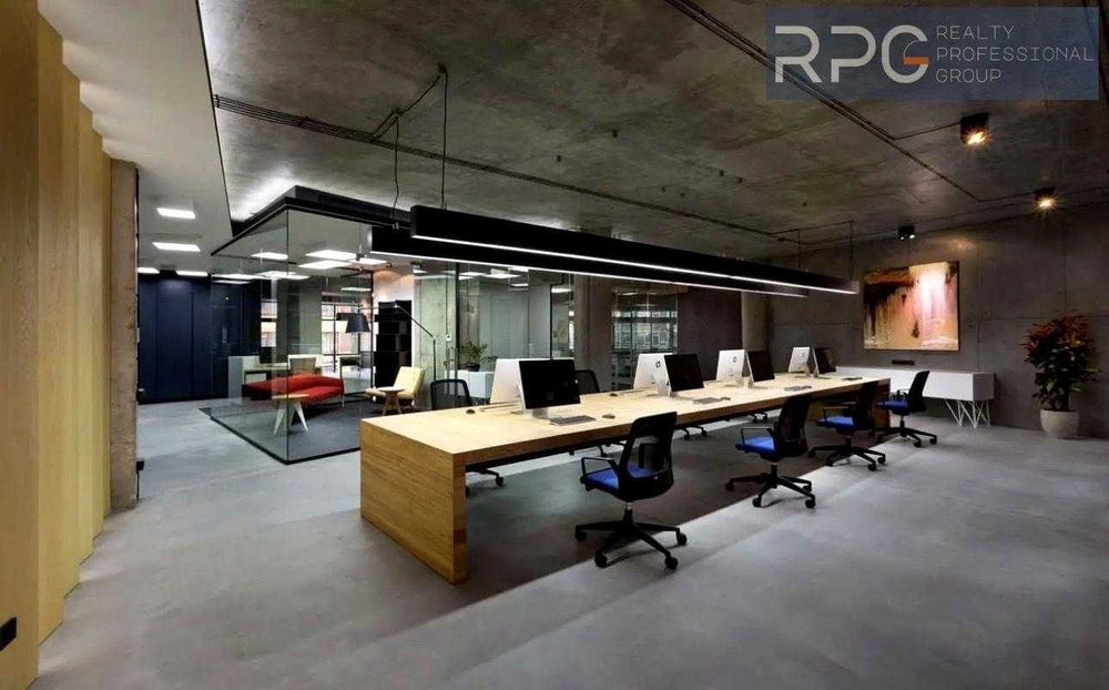 Презентабельний  офіс БЦ Класу А метро Печерськ центр 300 м.кв. без%