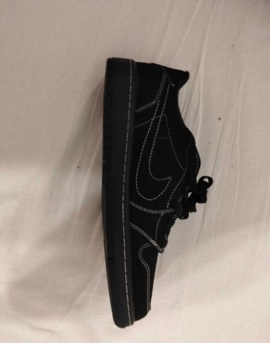 Os Air Jordan 1 Low x Travis Scott “Black Phantom”