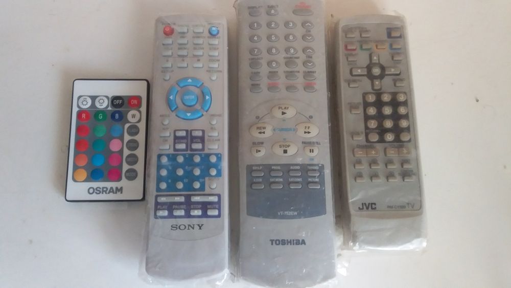 Пульты и радиодетали разные на разборку