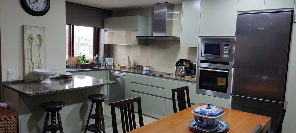 T2+1 (Quarto Interior sem Janela) Mobilado e Equipado para Arrendamento | Gião – Santa Maria da Feira