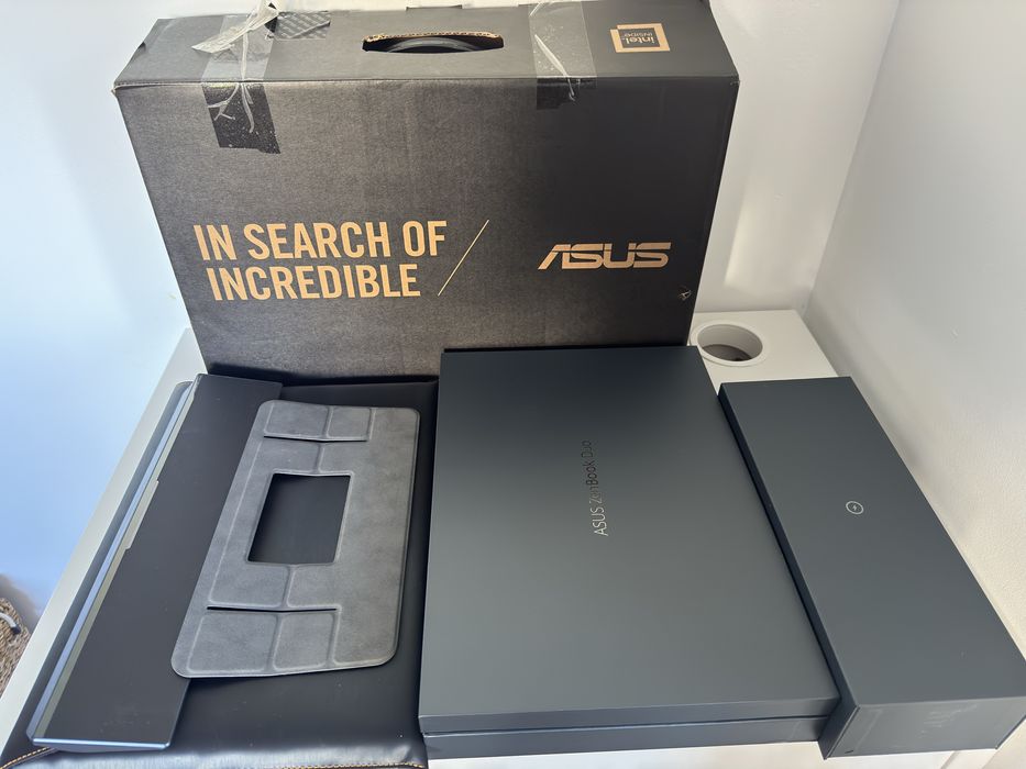 ASUS ZenBook Pro Duo UX582HS i9 32GB RTX3080