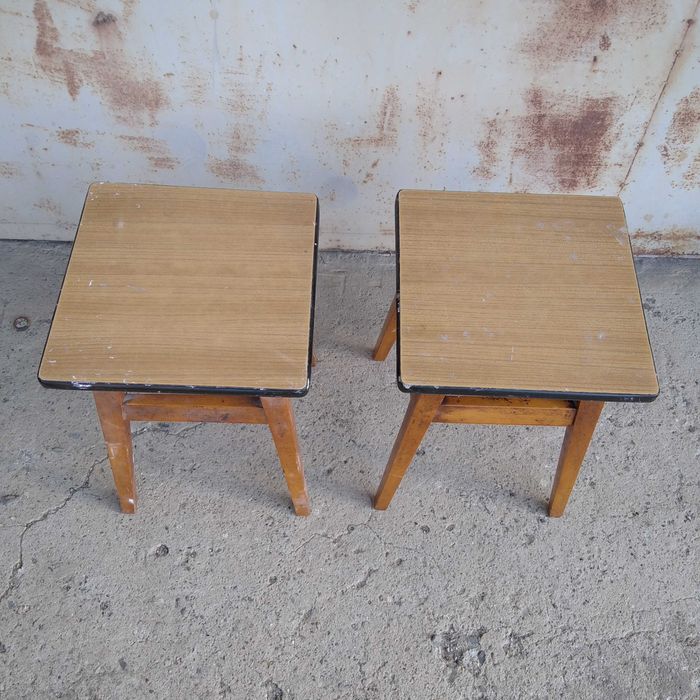 Taboret stołek PRL 2 sztuki drewniany Niepołomice • OLX.pl