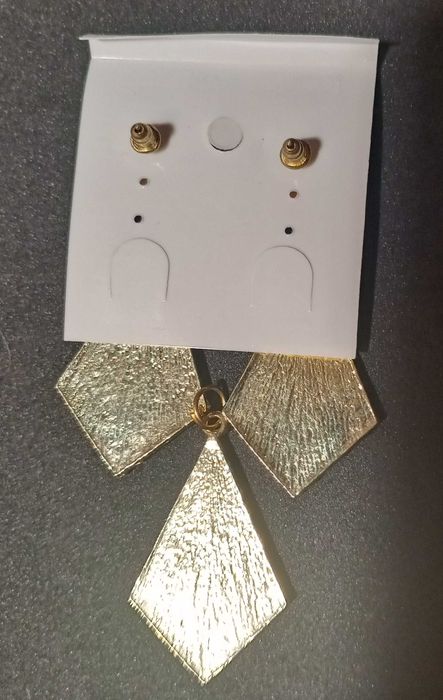 Сережки та підвіска, біжутерія