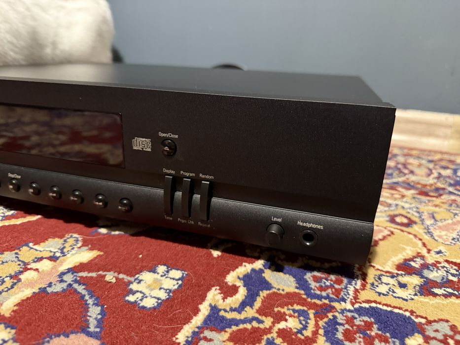 Odtwarzacz CD Harman Kardon HD 710