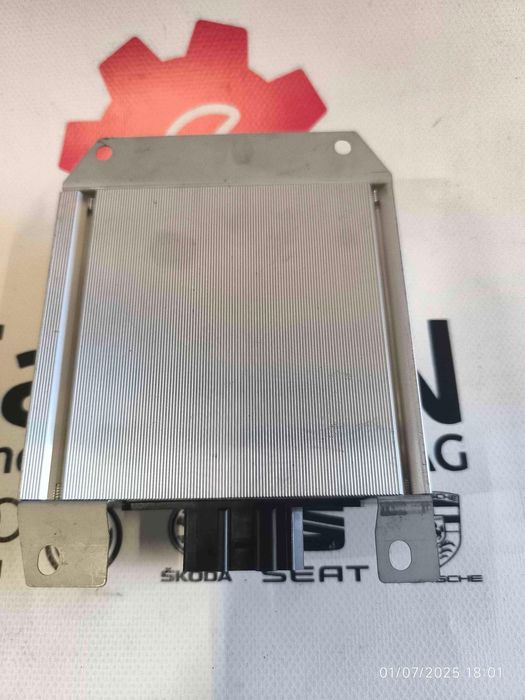 Amplificador de Colunas AUDI A4 B7 2.0 TDI (103 kW / 140 cv) [11.2004 - 06.2008] 8E5035223D (OEM) | B76366 (OEM)