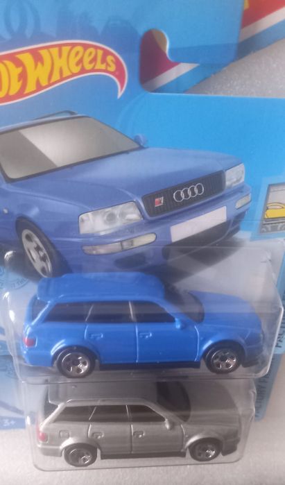 Conjunto 2 , 94 Audi Avant RS2 Hot Wheels