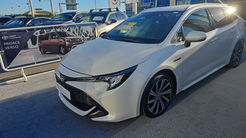 Toyota Corolla 1.8 Hybrid Comfort+P.Sport COM 6ANOS GARANTIA