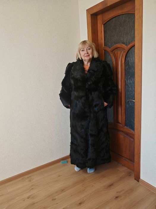 Шуба зимова з вовка