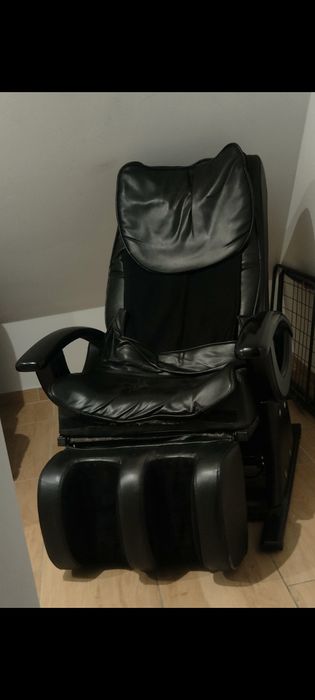 Fotel z masażem human