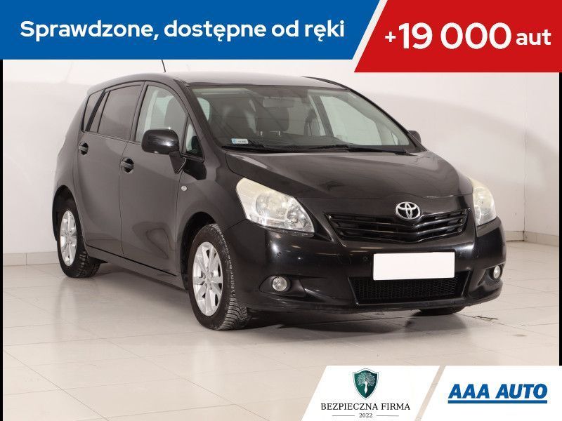 Toyota Verso 1.8 Valvematic, Salon Polska, Serwis ASO, Navi, Klimatronic,