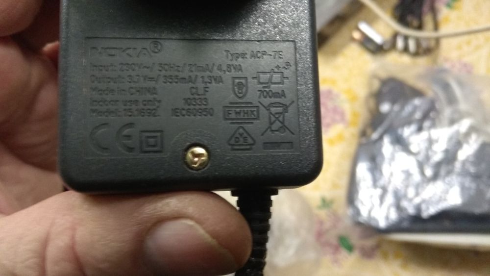 Продам  разные блоки питания - зарядк и