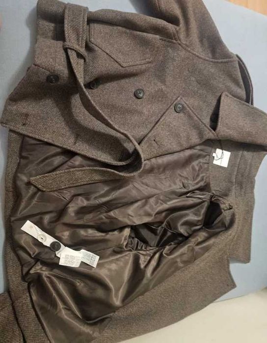 Płaszcz damski Stradivarius