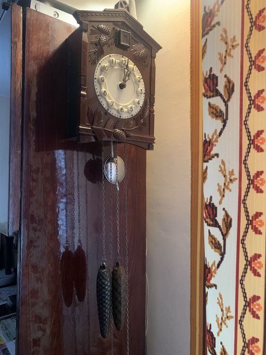 Продам ходики с кукушкой на ходу.