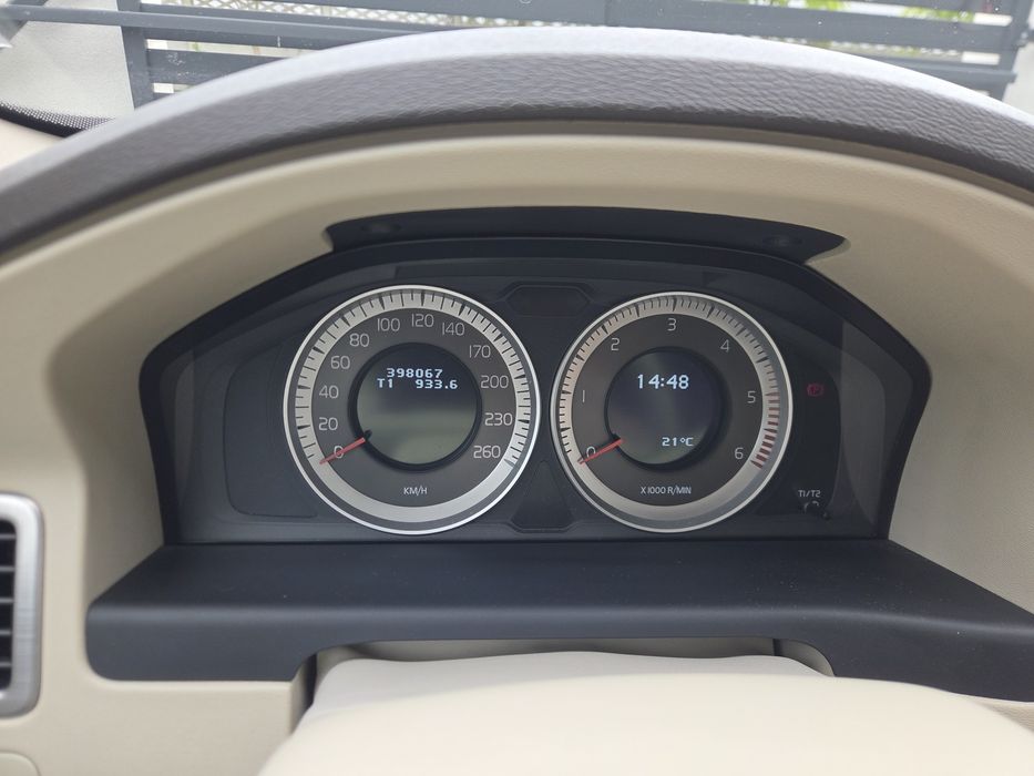 VOLVO V70 III D3 2.0 • 120 kW / 163 KM • 2011 r.