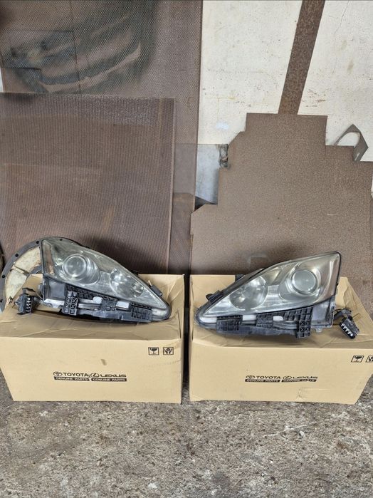 Faróis lexus is220d