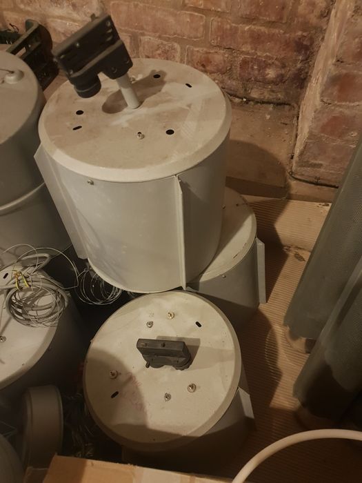 Lampy wiszące  do lokalu sklepu biura