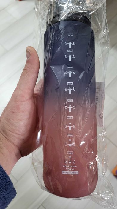 Garrafa d água de 1 litro portatil novas