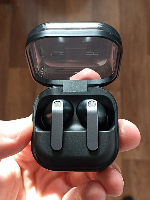 Samsung galaxy buds 4 pro