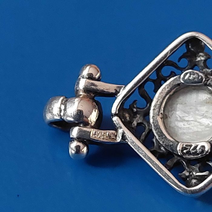 Bransoletka srebrna z oczkami