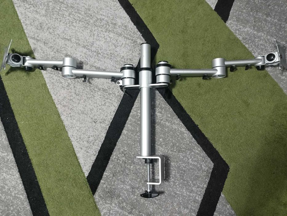 Uchwyt na 2 monitory Götessons