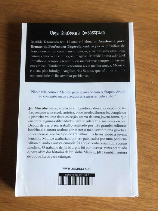Uma bruxinha desastrada      JILL MURPHY