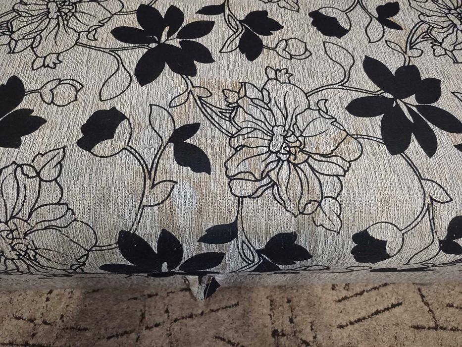 Продам диван б/у