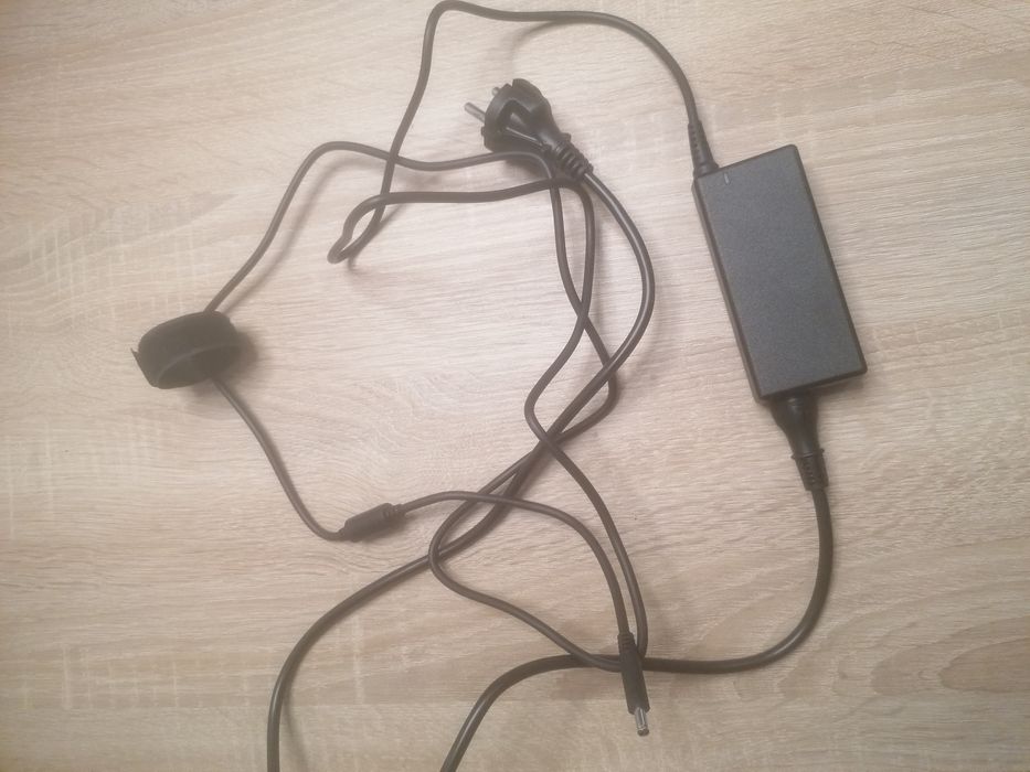 Laptop Dell Inspiron 3567 i3