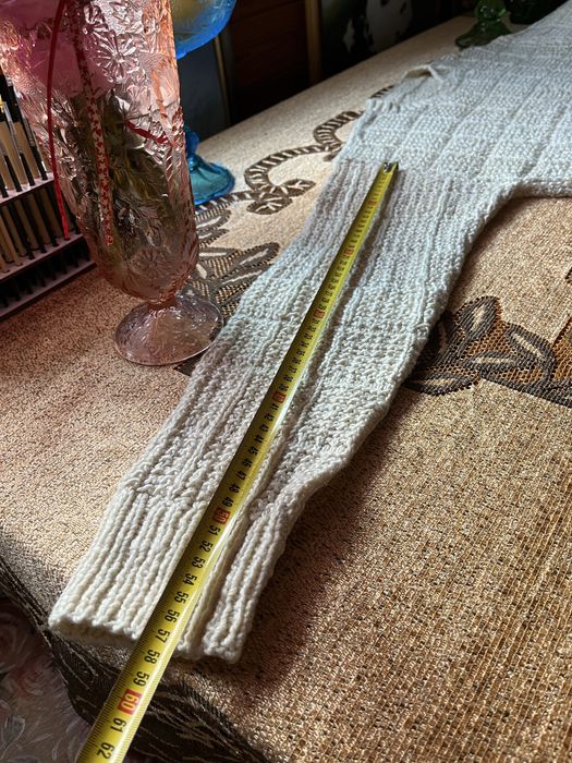 Piękny ręcznie robiony sweter