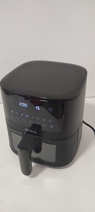 Frytkownica na gorące powietrze Air Fryer 4L.  Ariete    X-030