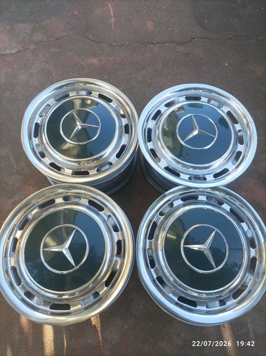 Tampoes roda Mercedes Classicos jantes 14 em inox como novos