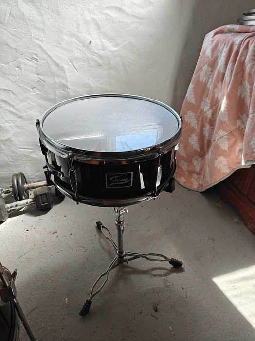 Kit de Bateria Acústica "Fame" Completa