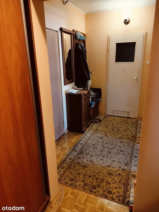 mieszkanie na Chomiczówce z dobrą lokalizacją - Widok 5