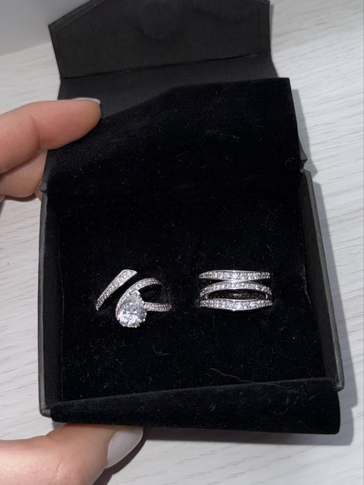 Обручки кільця сріблясті Amway жіночі нові