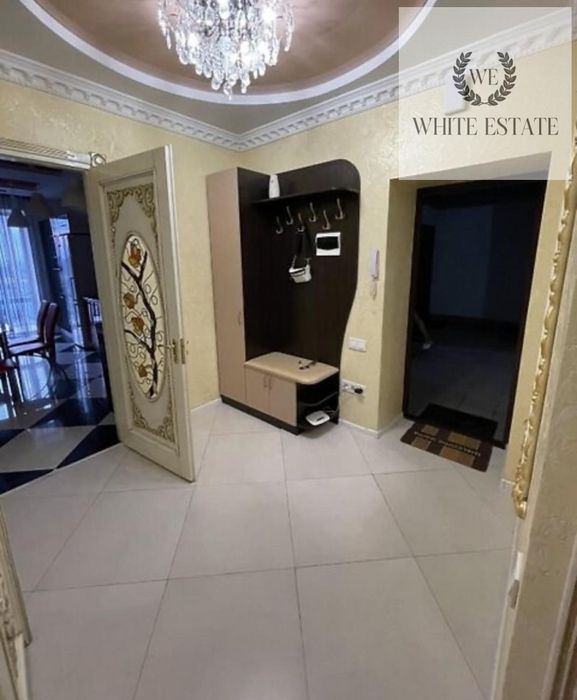 Продаж 3 кім. квартири по пр. Степана Бандери