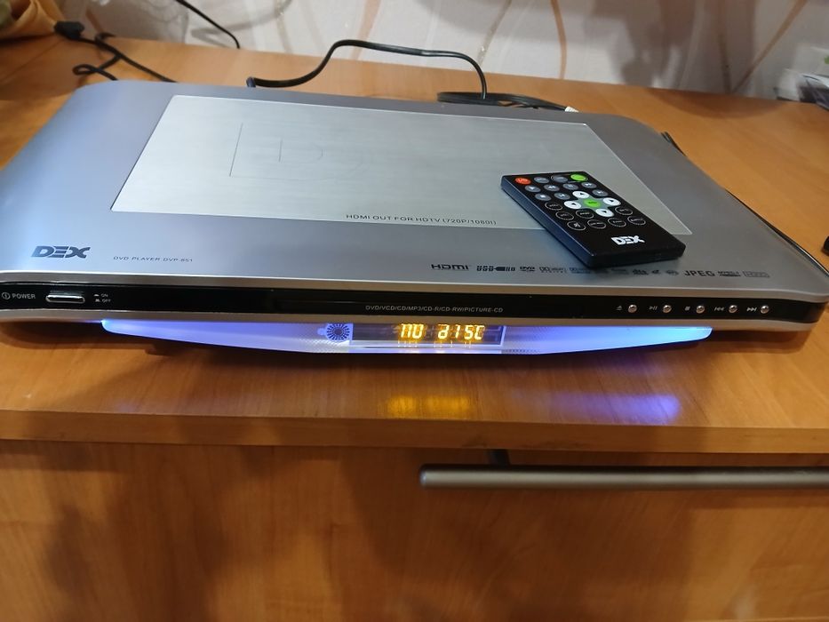 DVD плеєр DEX і диски з фільмами та мультфільмами