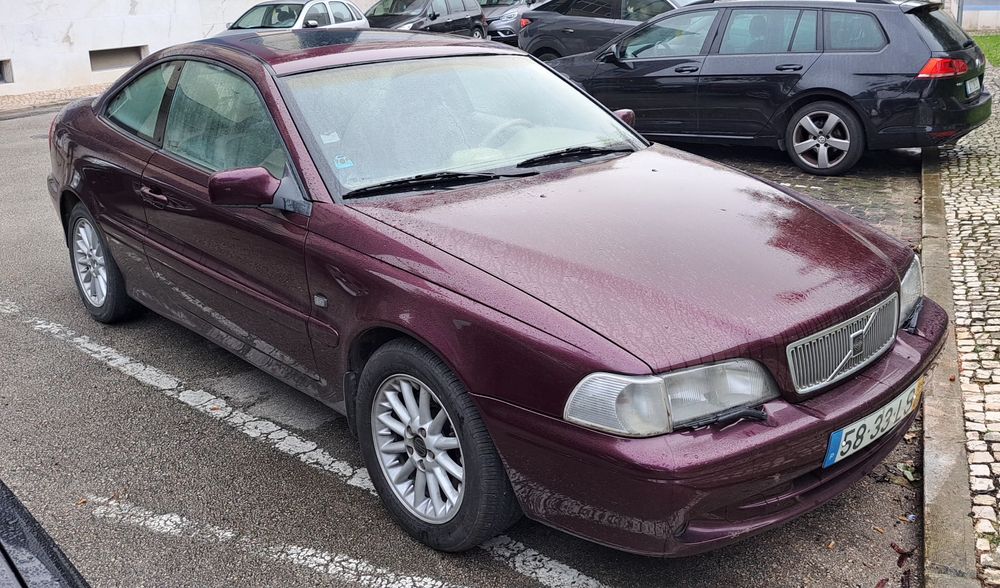 Volvo C70 Coupe T5 com 226CV