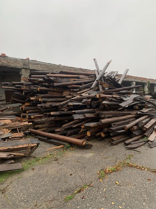 Продам дрова с разборки здания