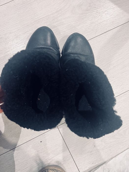 Взуття зимове на дівчинку