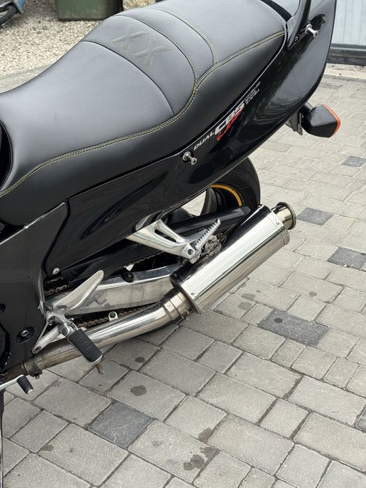 honda cbr 1100xx super blackbird