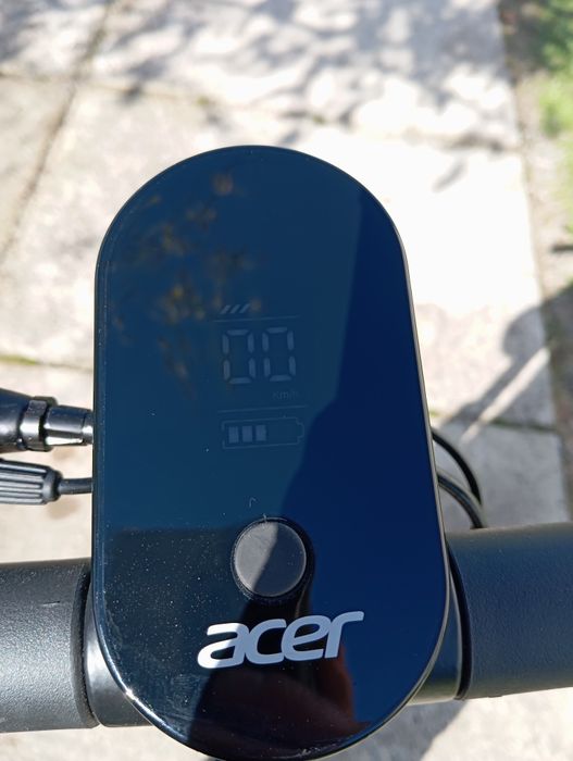 Продам електросамокат